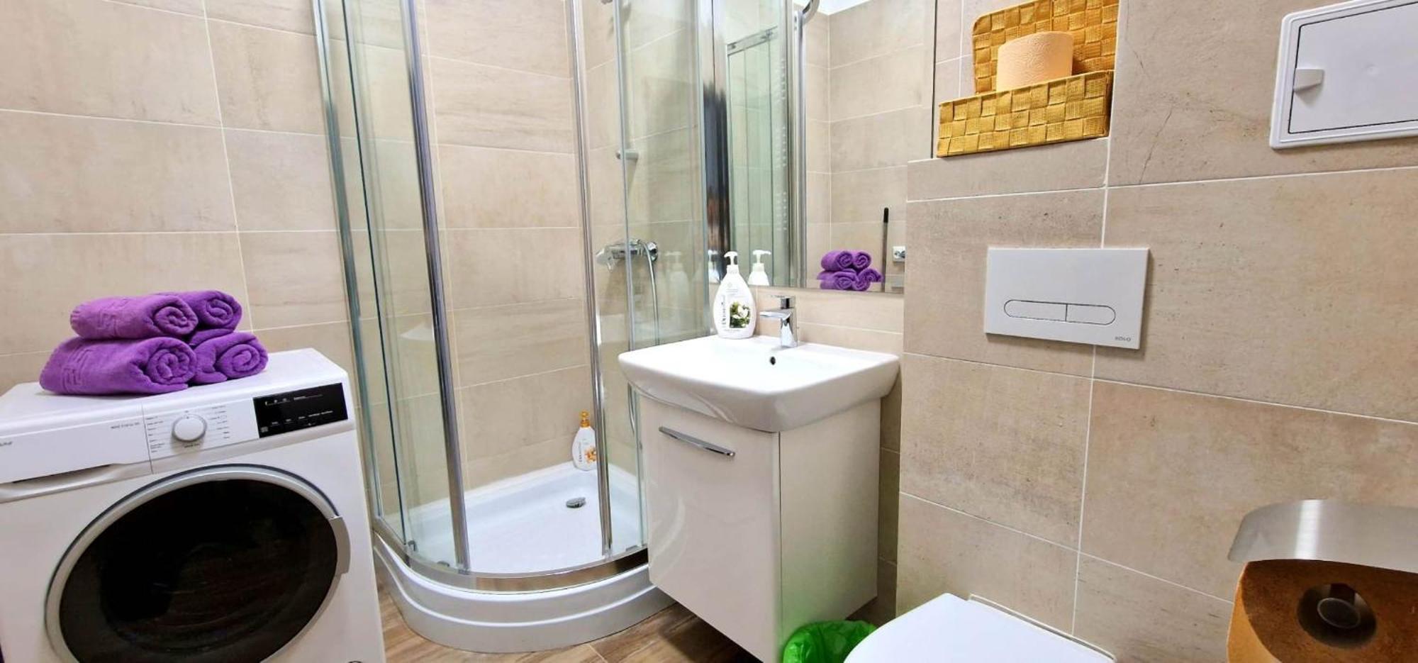 Karina New Flat Near Palas Mall ヤシ エクステリア 写真